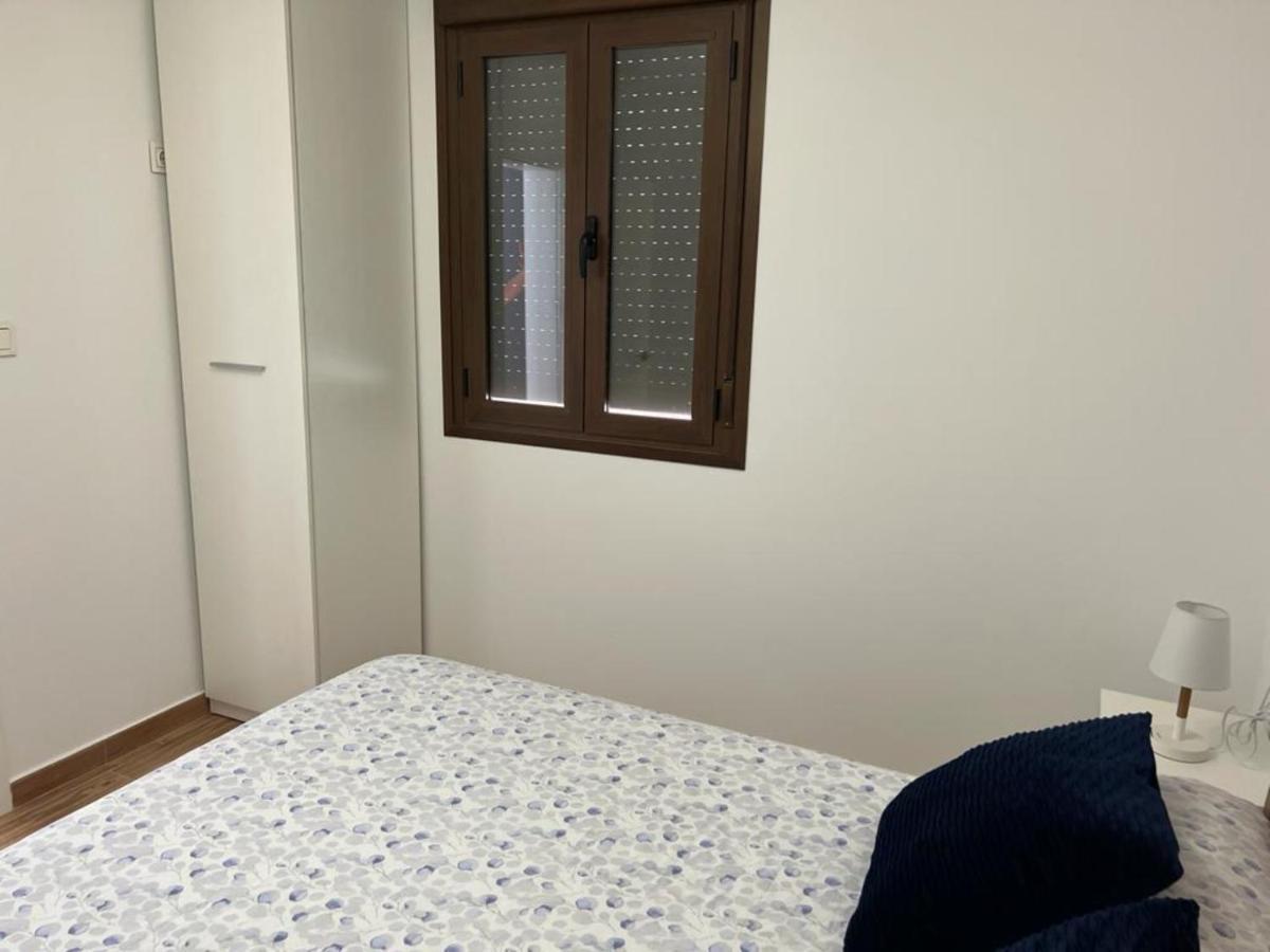 Agradable Casa Familiar En Pliego. Lägenhet Exteriör bild
